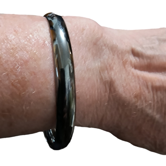 Jacmel Sterling Silver Bangle Bracelet with Oxidized Gunmetal Finish - Picture 3 of 10